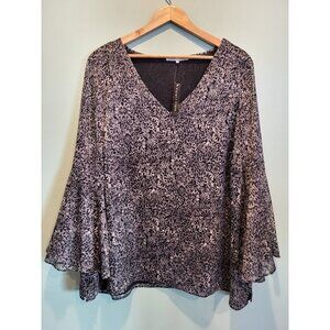 New Violet & Claire Black Gray Shimmer Floral Long Bell Sleeve V Neck Top Sz 2X